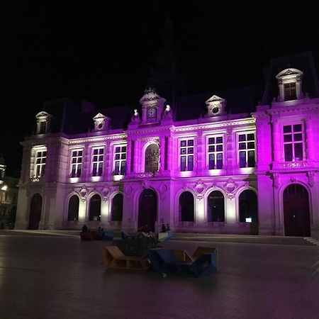 Bel Appartement Climatise Plein Centre Ville ポアティエ エクステリア 写真